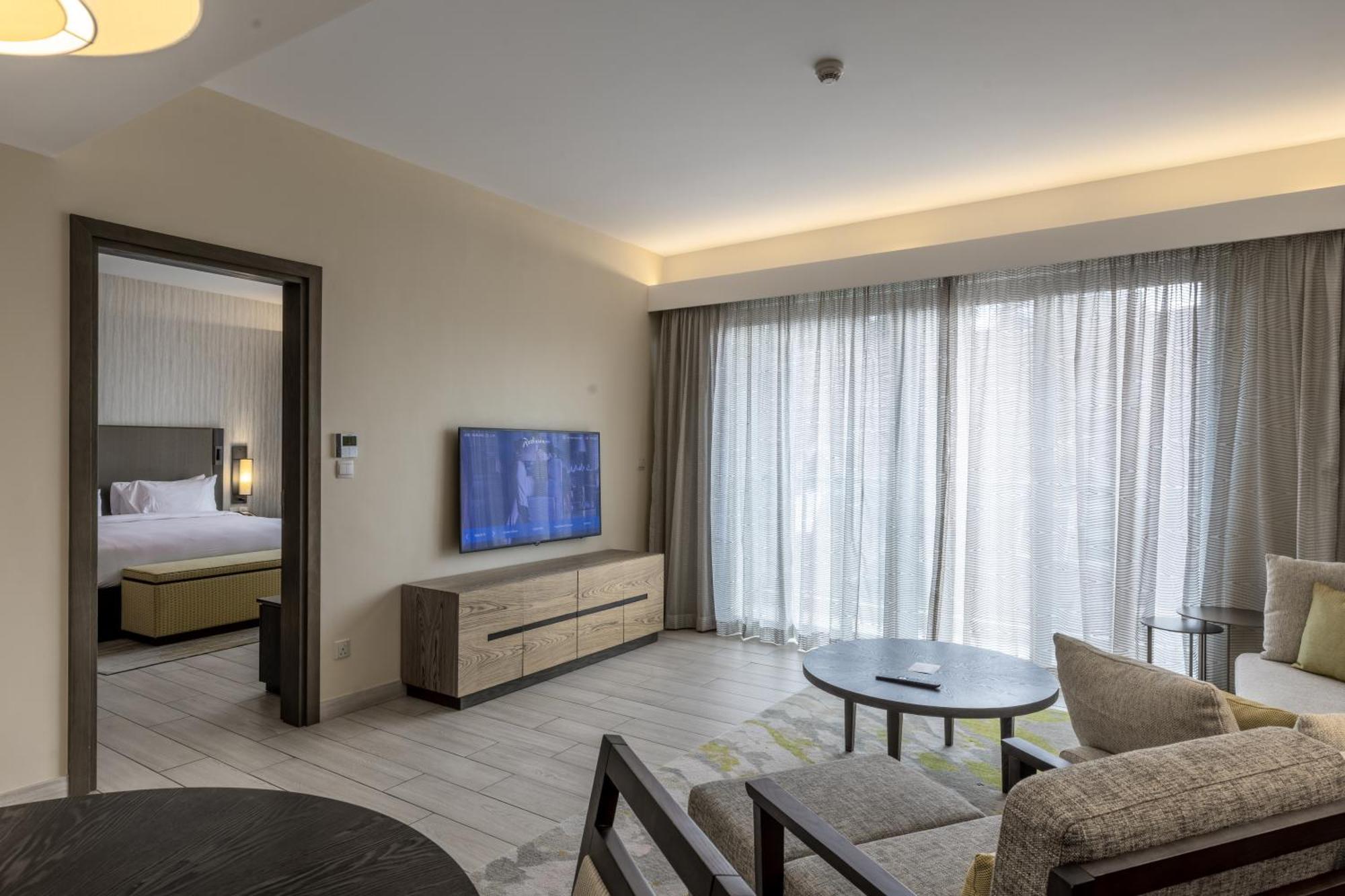 Radisson Blu Hotel & Residence Nairobi Arboretum Exterior photo A suite at the hotel